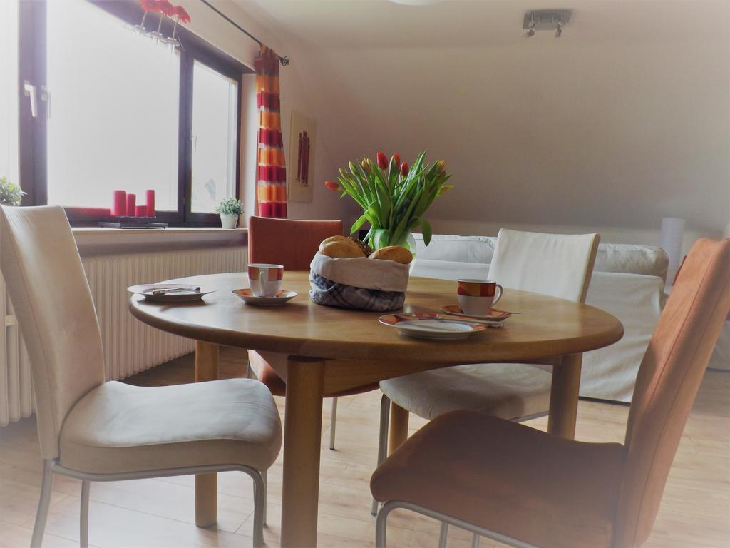 Feriendomizil Am Rheinbogen Apartment Altlussheim Luaran gambar